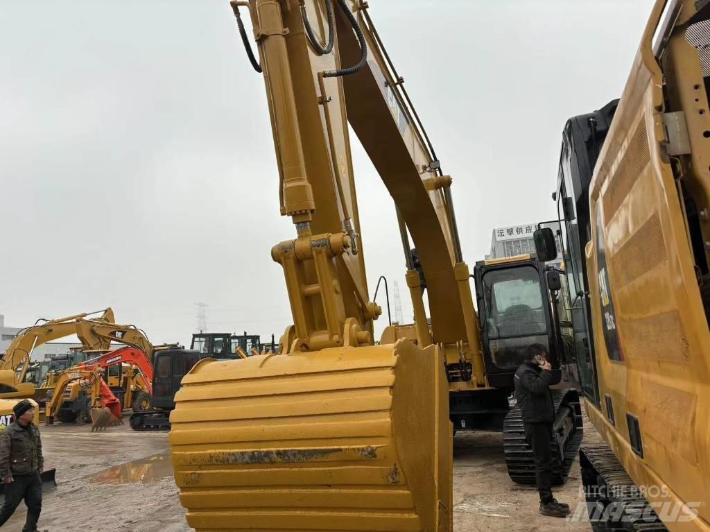 CAT 325 C Kāpurķēžu ekskavatori