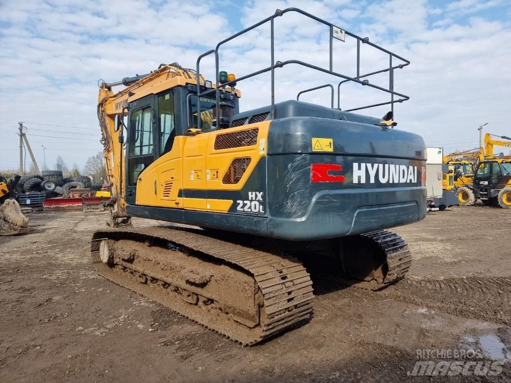 Hyundai HX 220 L Kāpurķēžu ekskavatori