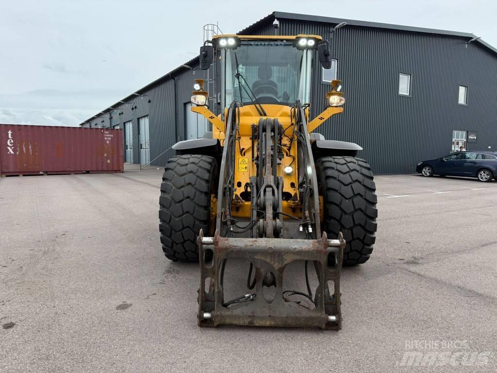 Volvo L 60 H Iekrāvēji uz riteņiem