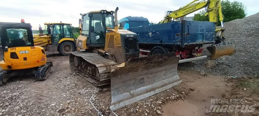 CAT D 6 K LGP Kāpurķēžu buldozeri