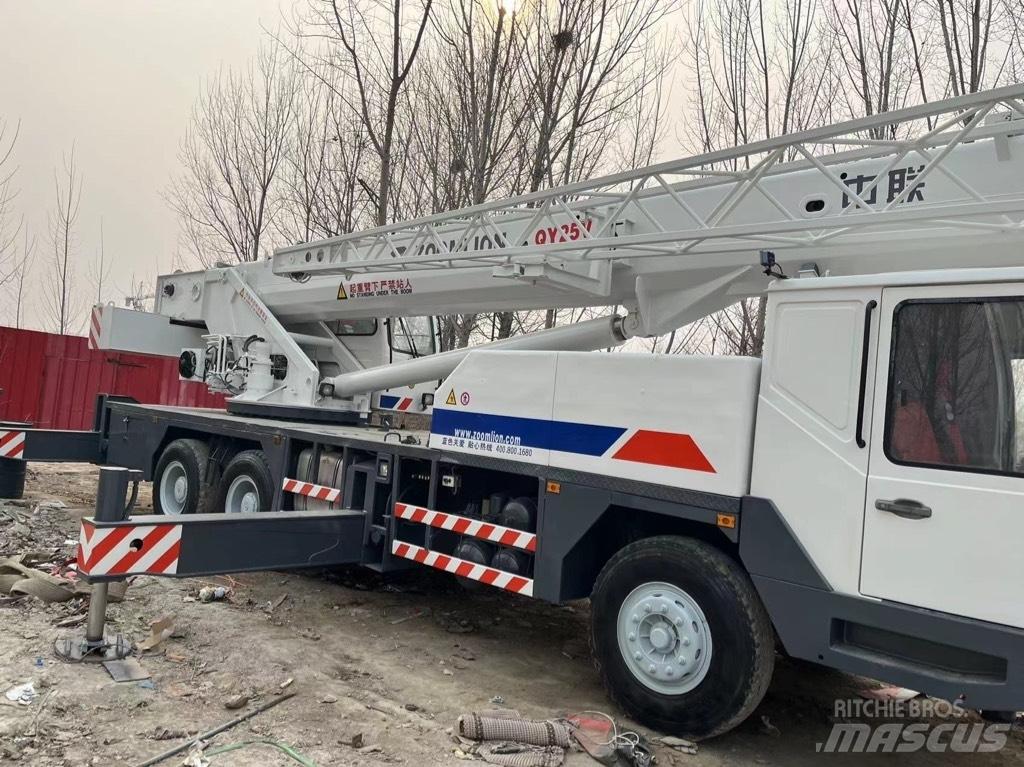 Zoomlion QY25V Visurgājēji celtņi
