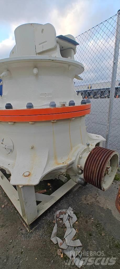 Metso LT 220 GP Drupinātāji