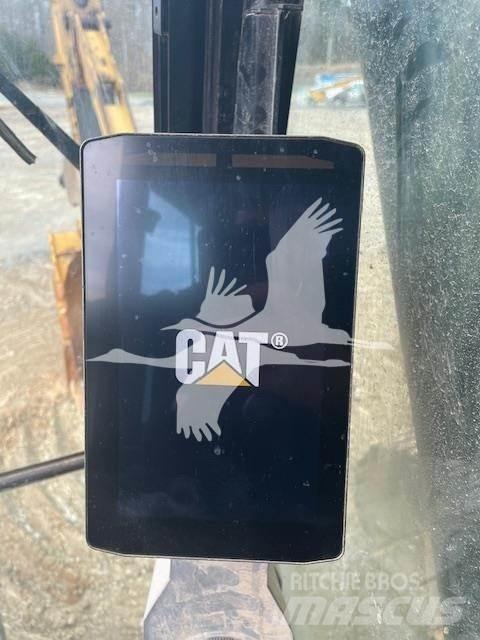 CAT 320 Kāpurķēžu ekskavatori