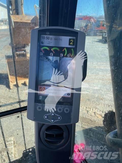 CAT 320FL Kāpurķēžu ekskavatori