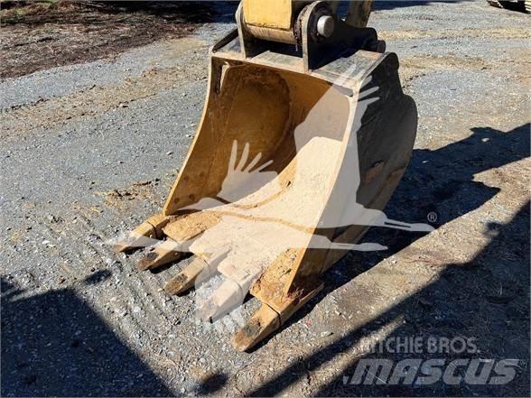 CAT 320GC Kāpurķēžu ekskavatori