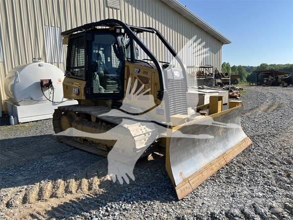 CAT D2 LGP Kāpurķēžu buldozeri
