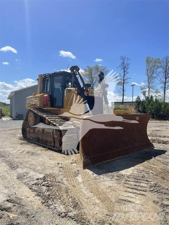 CAT D6T XL Kāpurķēžu buldozeri