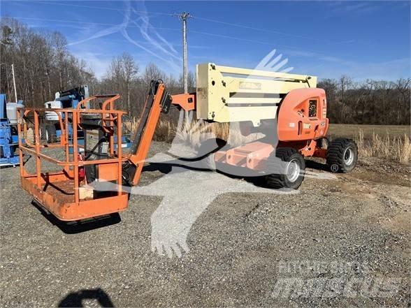 JLG 450AJ Strēles pacēlāji