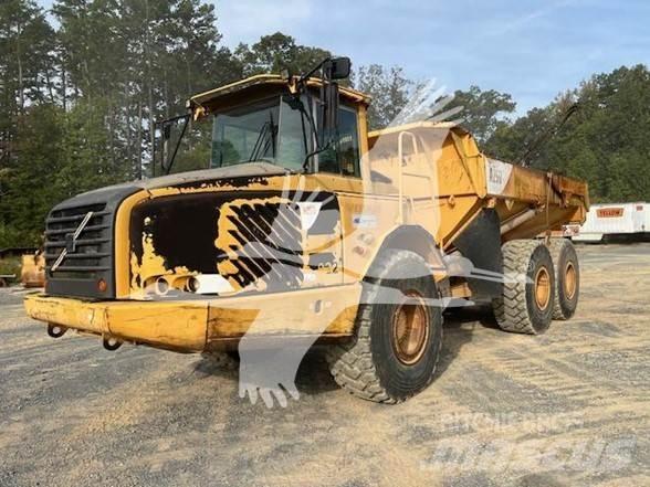Volvo A25D Artikulētie pašizgāzēji