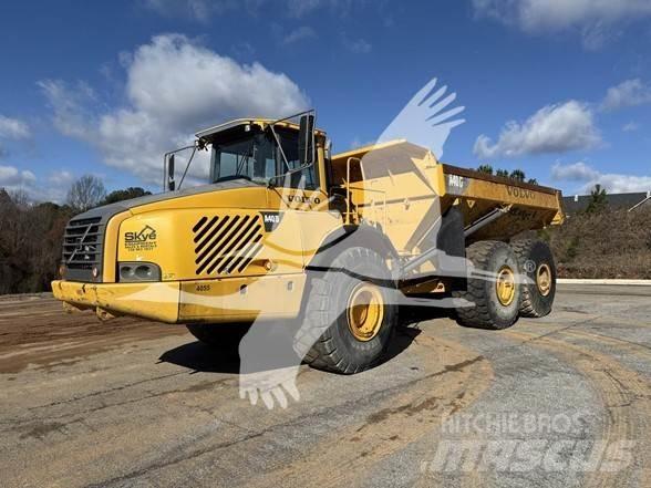 Volvo A40D Artikulētie pašizgāzēji