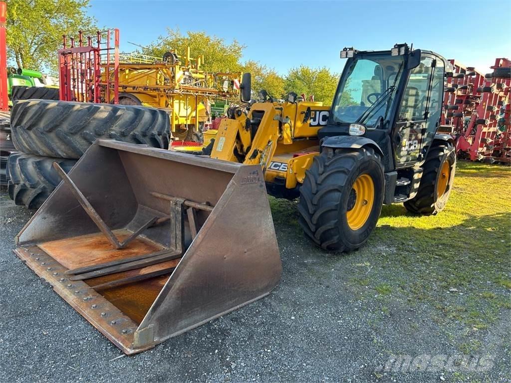JCB 541-70 AGRIPRO Teleskopiskie pacēlāji