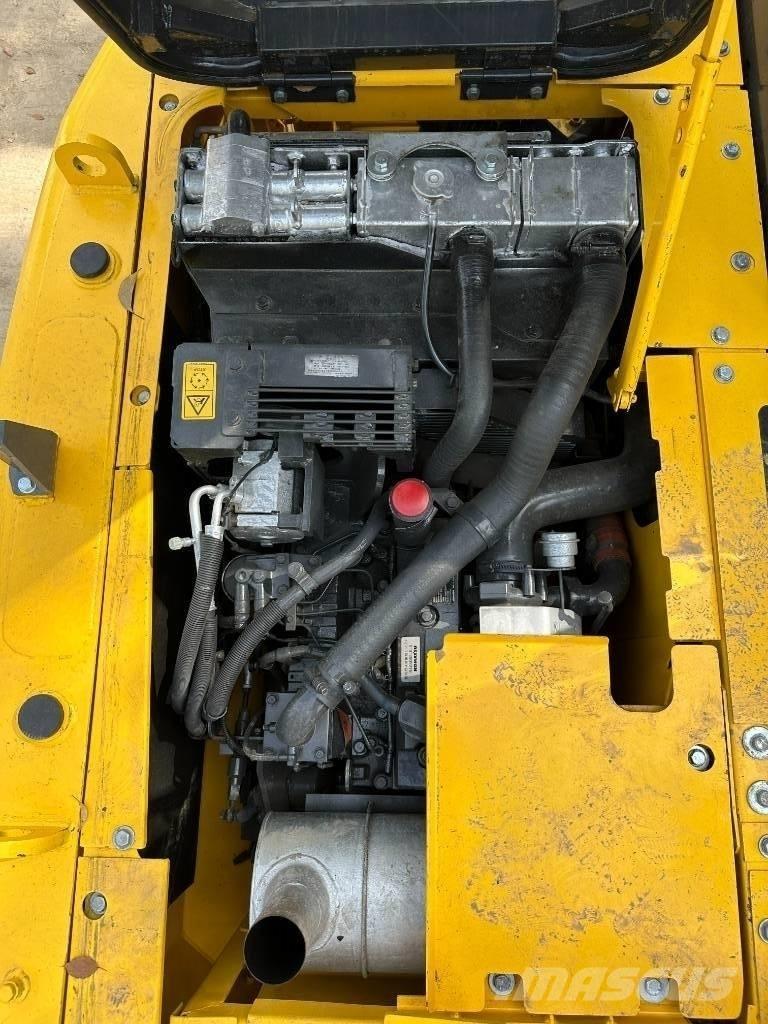 Komatsu PC 130 Kāpurķēžu ekskavatori