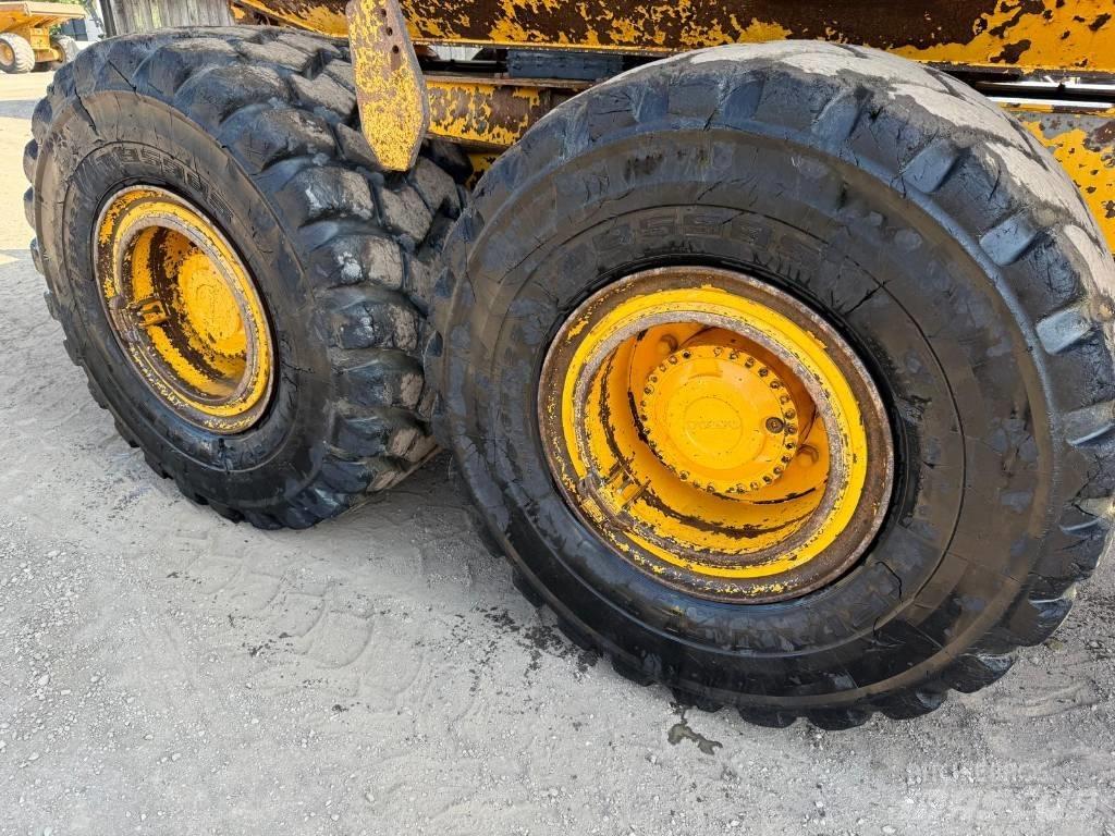Volvo A 30 G Artikulētie pašizgāzēji
