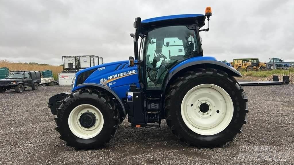 New Holland T6.155 Traktori