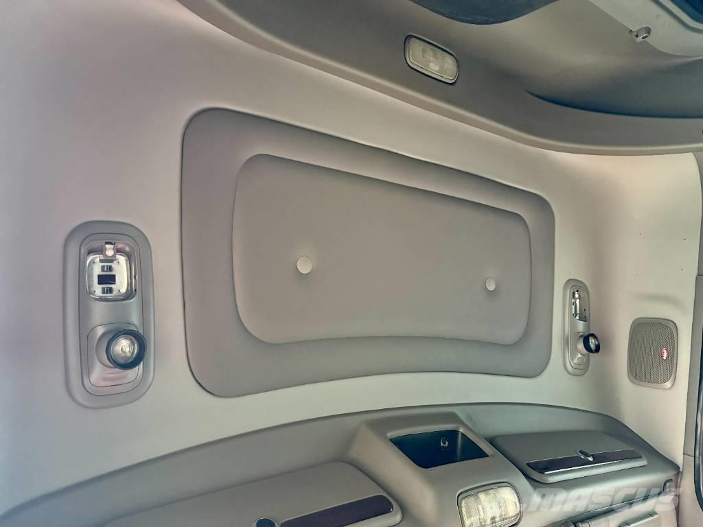 Peterbilt 388 Vilcēji