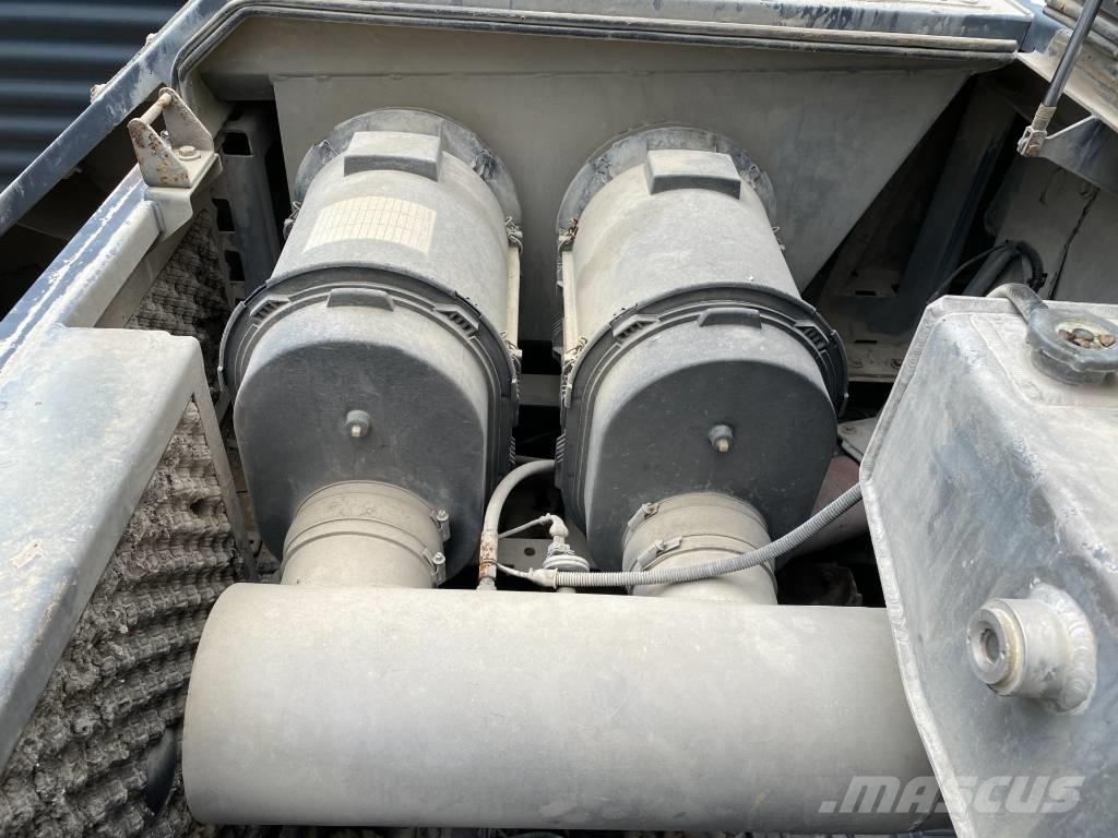 Wirtgen WR 240 Asfalta savācējs