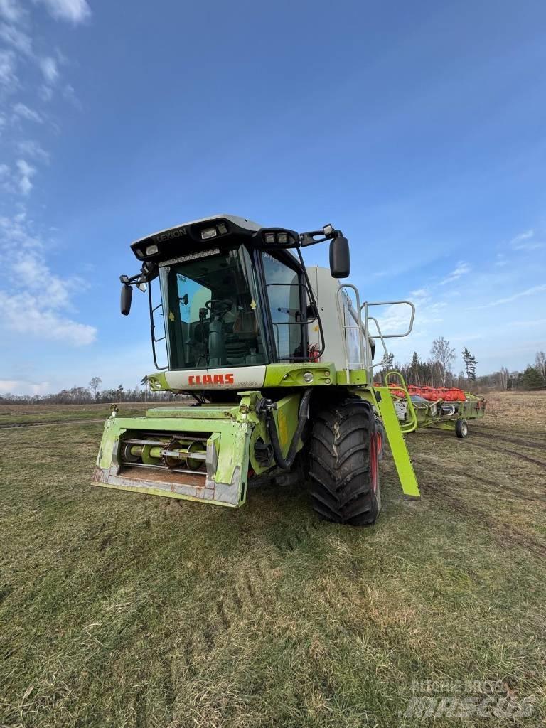 CLAAS Lexion 570 Ražas novākšanas kombaini
