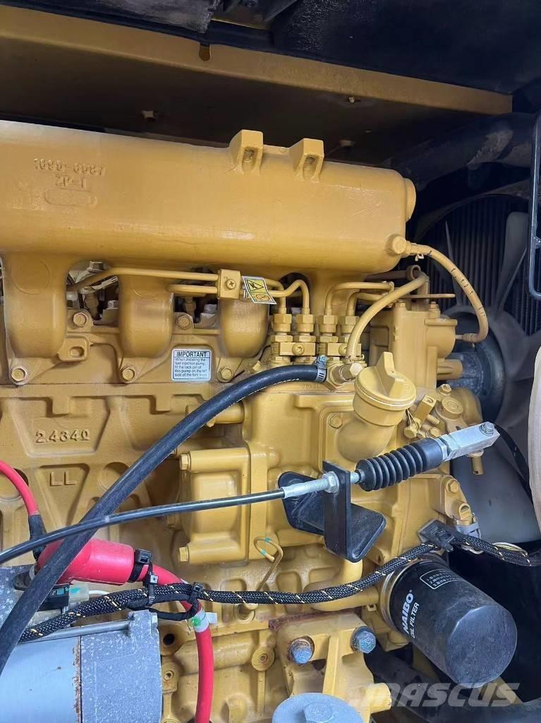 CAT 307.5 Kāpurķēžu ekskavatori