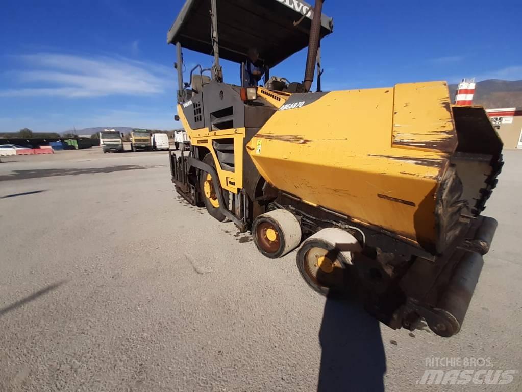 Volvo ABG 6870 Asfalta klājēji