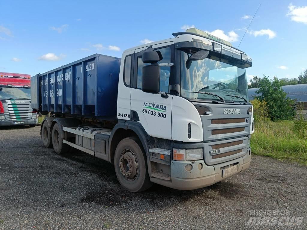 Scania P 420 Treileri ar āķi