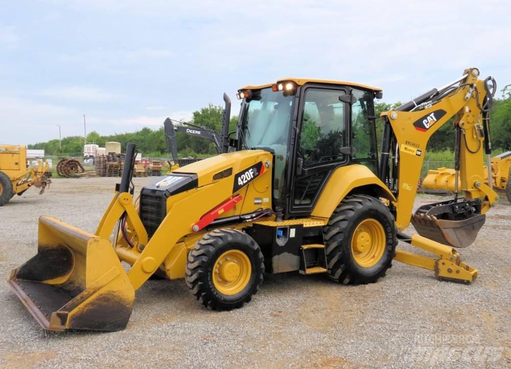 CAT 420F2 Ekskavatori-iekrāvēji