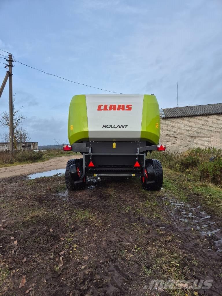 CLAAS Rollant 540 RC Rituļu preses