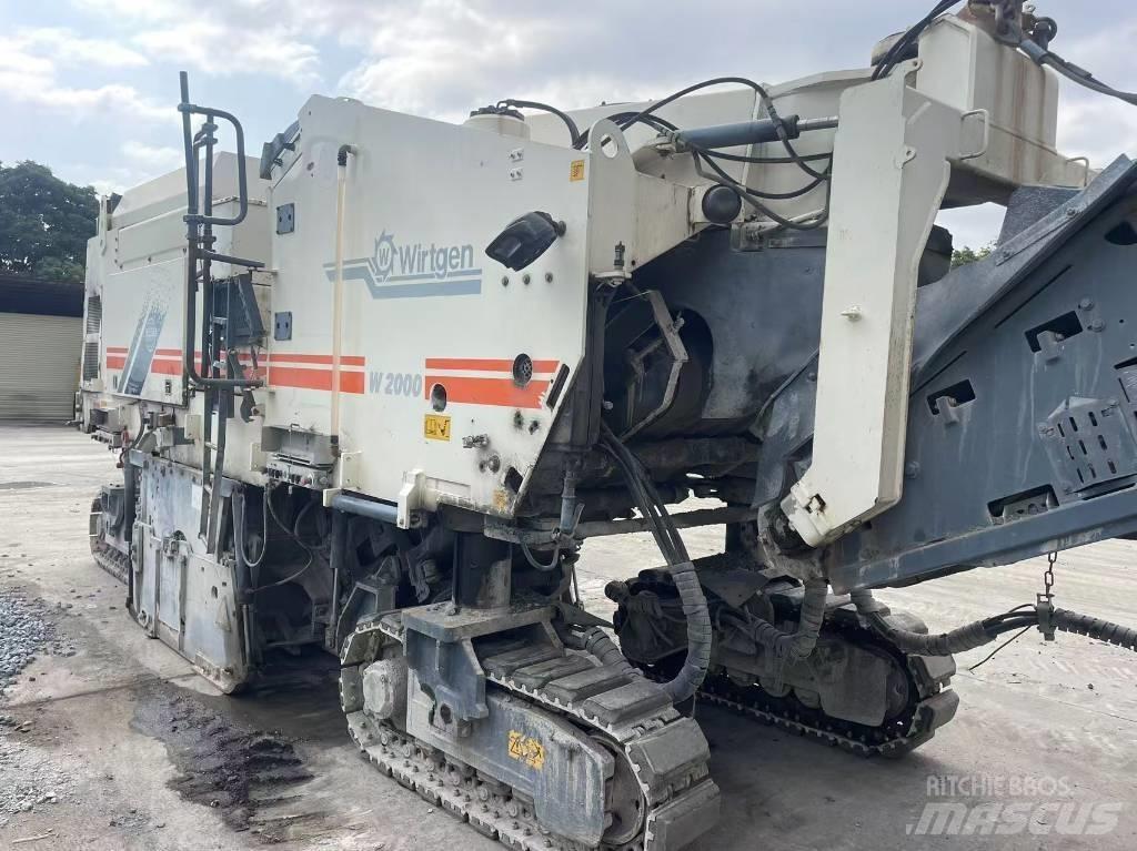 Wirtgen W2000 Asfalta dzesēšanas iekārtas