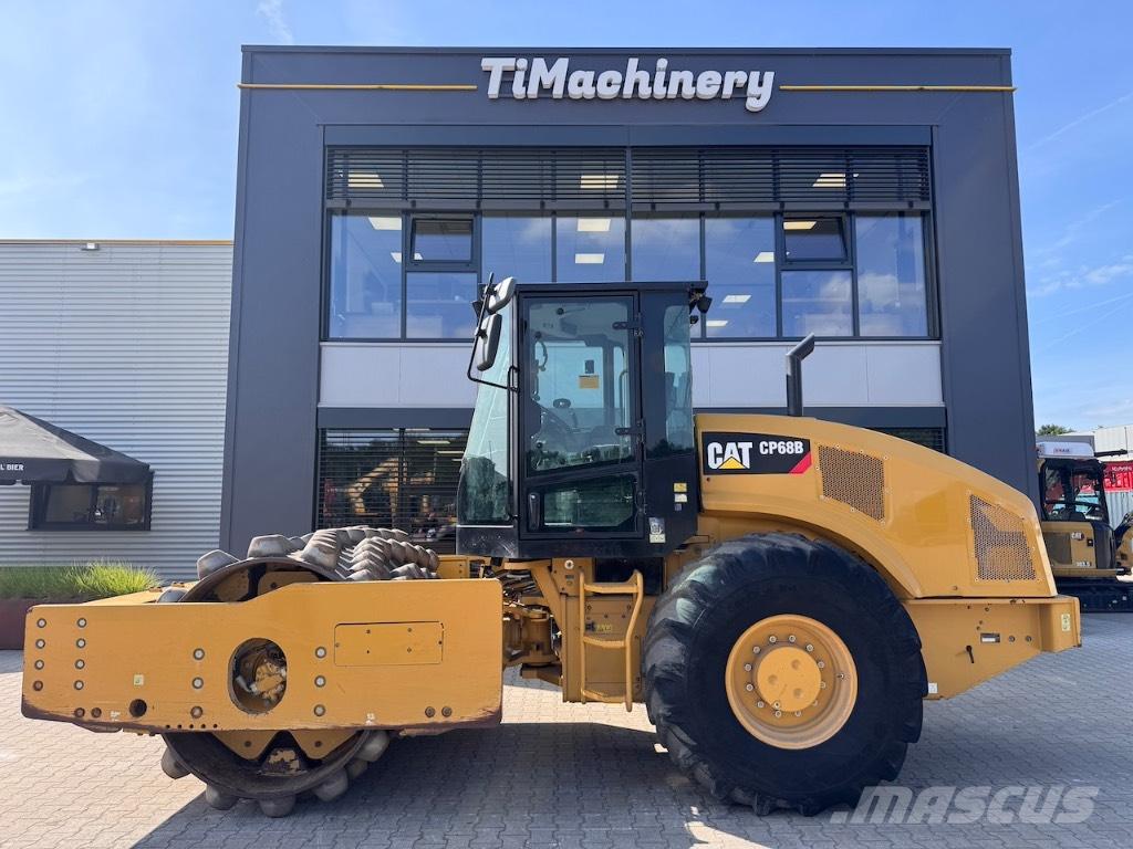 CAT CP 68 B Augsnes blīvētāji