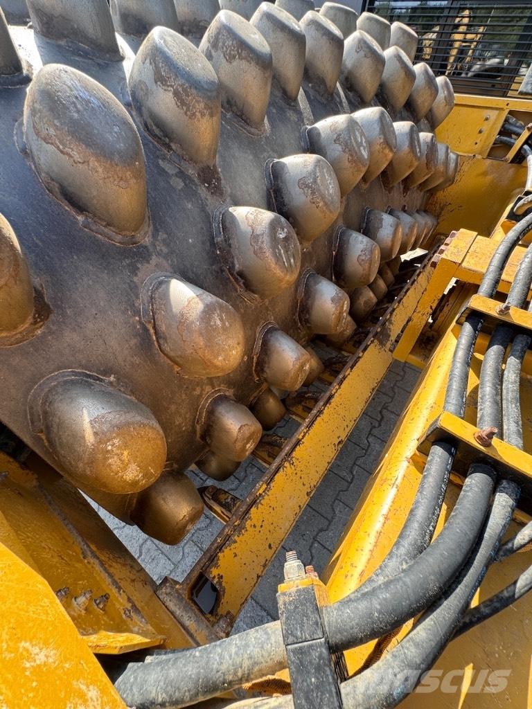 CAT CP 68 B Augsnes blīvētāji