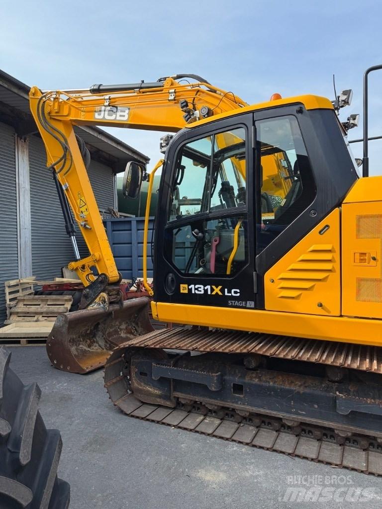 JCB 131X L SV Kāpurķēžu ekskavatori