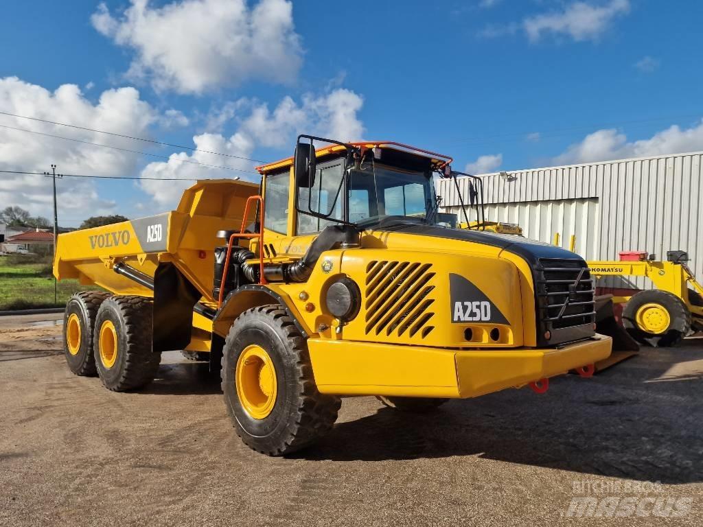 Volvo A 25 D Artikulētie pašizgāzēji