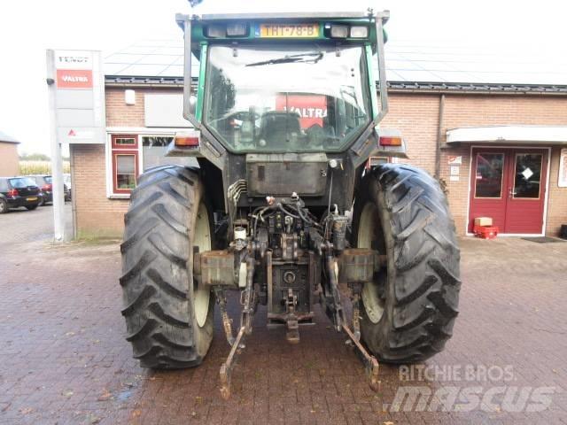 Valtra T190 Traktori