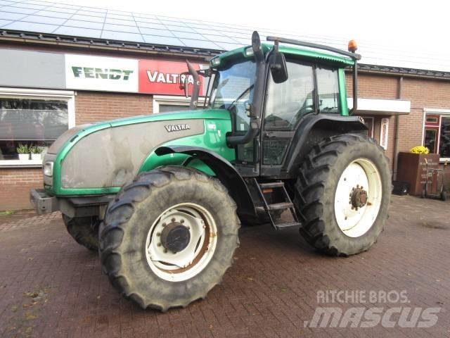 Valtra T190 Traktori