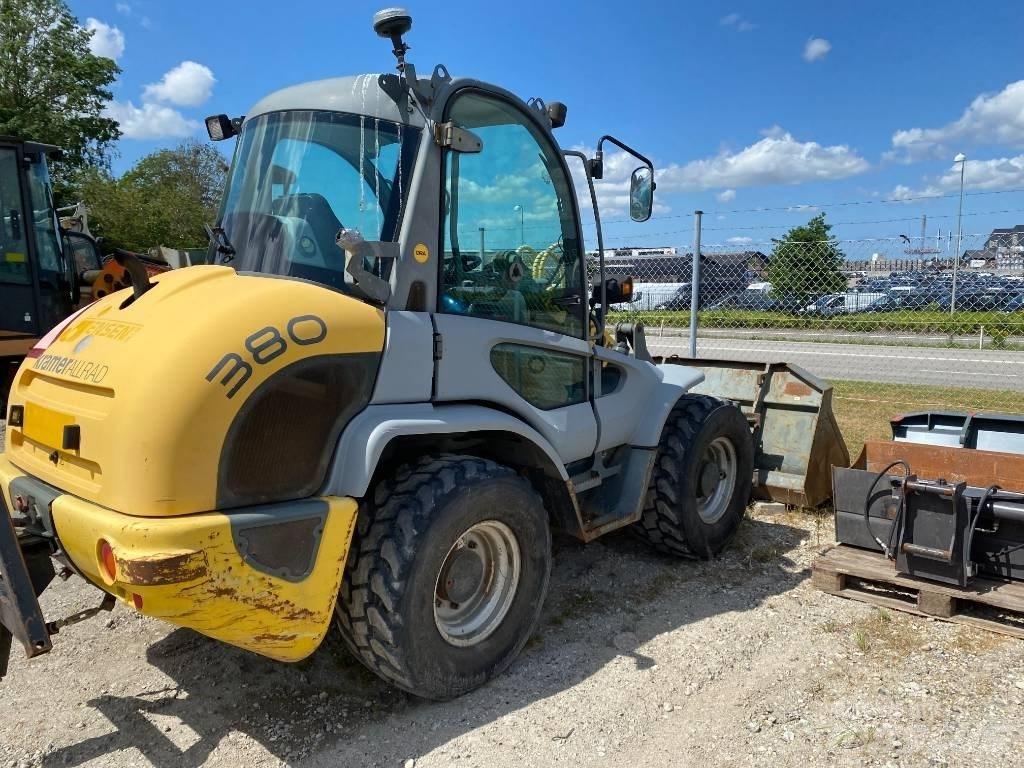 Kramer-allrad 380 Iekrāvēji uz riteņiem