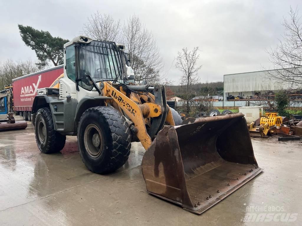 Liebherr 526 Iekrāvēji uz riteņiem