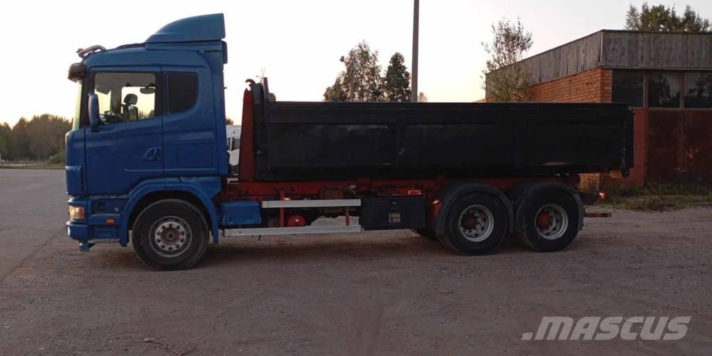 Scania 124 C 420 Treileri ar āķi