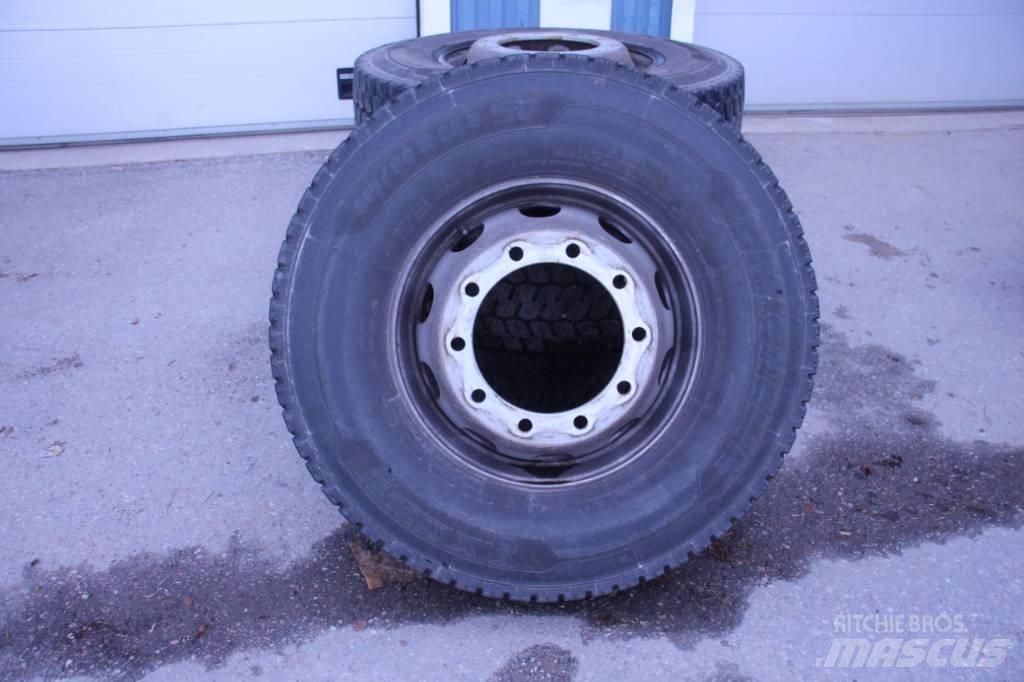 Michelin X MULTI Riepas, riteņi un diski