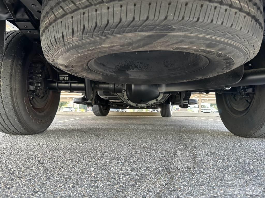 Ford F 250 SD Vieglais kravas automobilis/izkraušana no sāniem