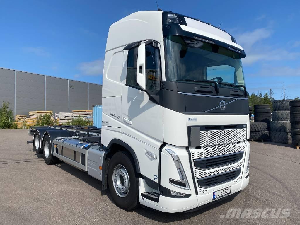 Volvo FH 540 Smagās mašīnas ar konteineriem