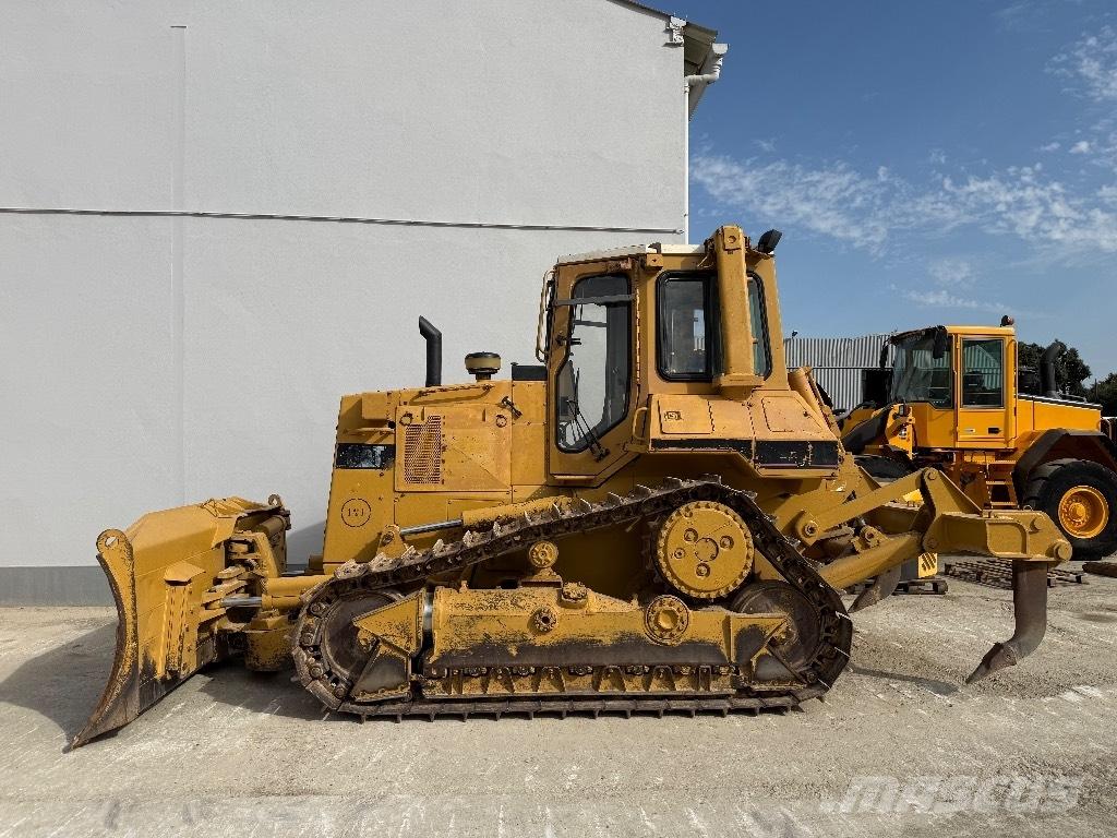 CAT D 5 H Kāpurķēžu buldozeri