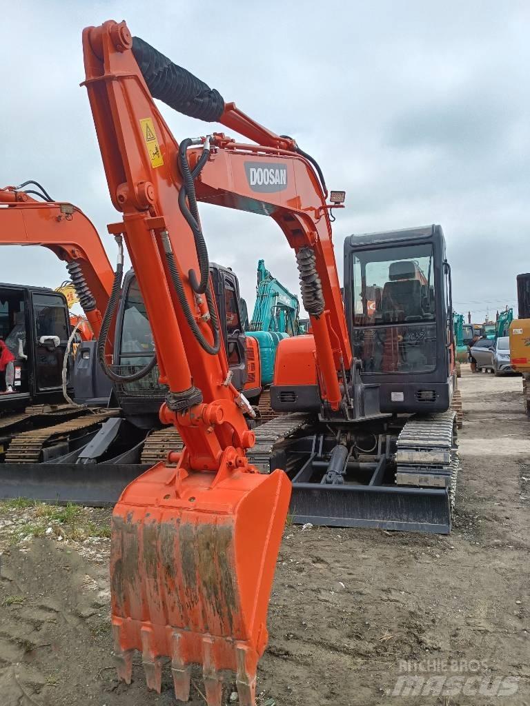 Doosan DH 60 Mini ekskavatori < 7 t