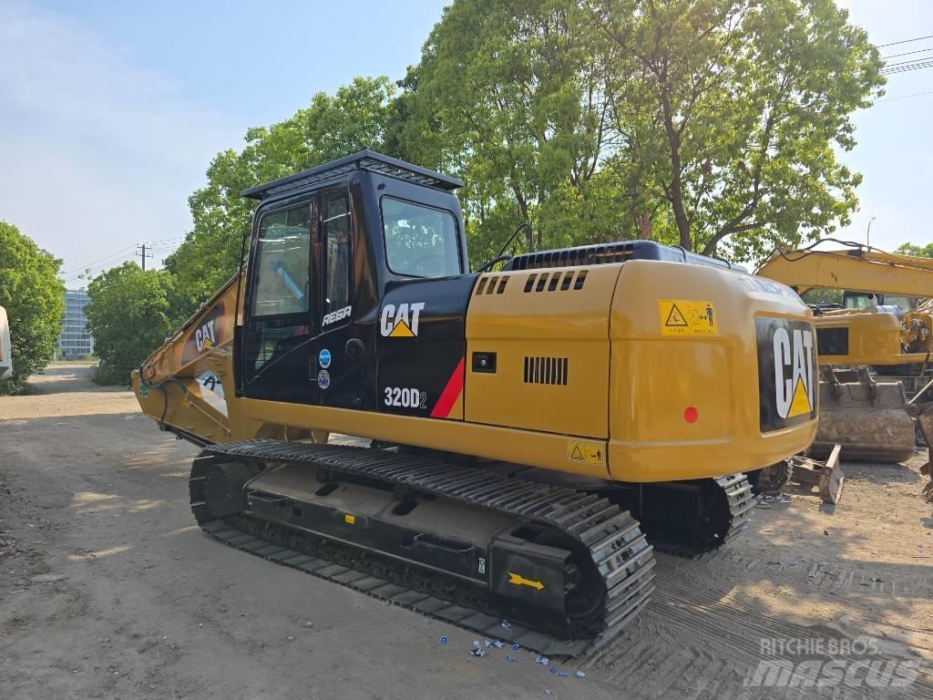 CAT 320D2 Kāpurķēžu ekskavatori