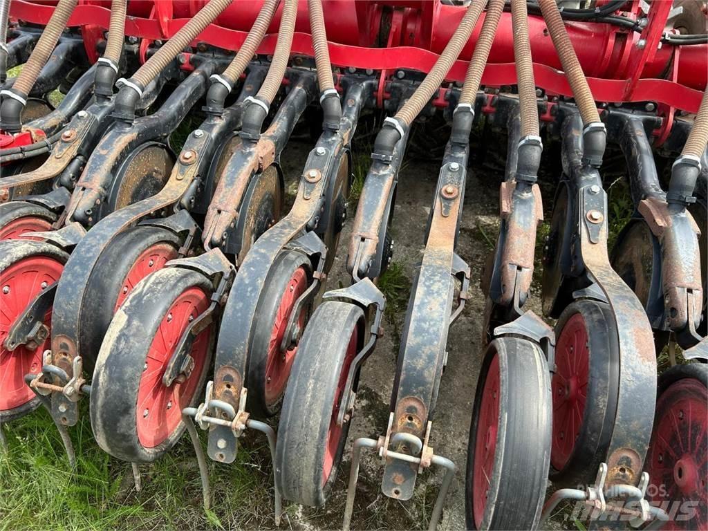 Horsch Pronto 3 DC Kombinētās sējmašīnas