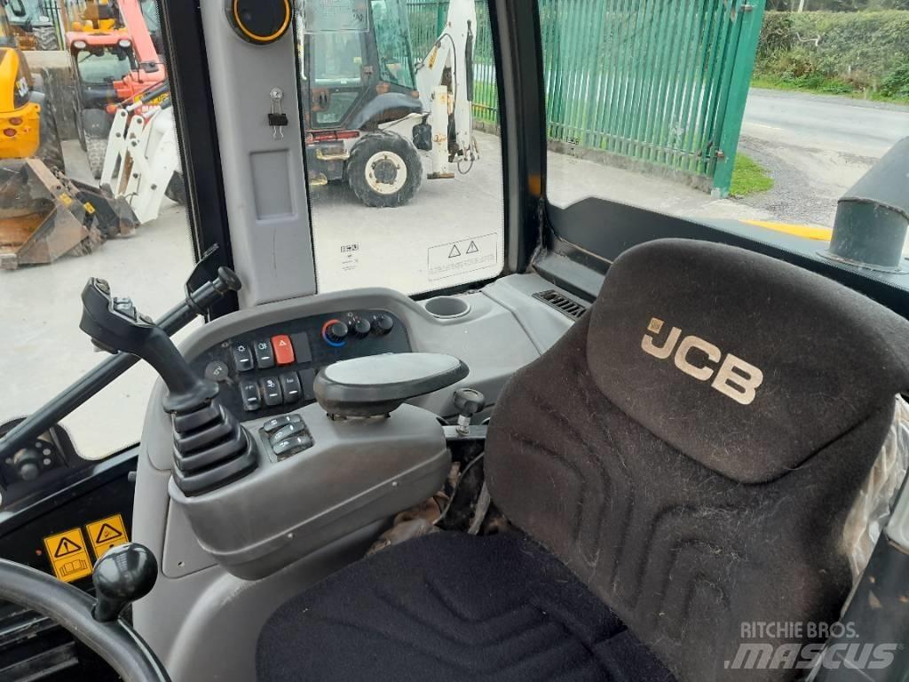 JCB TM 320 S Lauksaimniecības pacēlāji