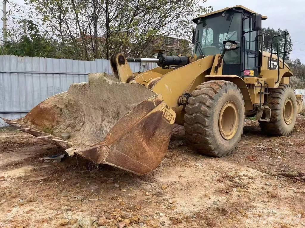 CAT 950H Iekrāvēji uz riteņiem