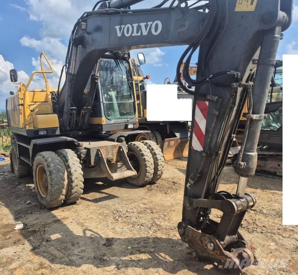 Volvo EW 145 Ekskavatori uz riteņiem