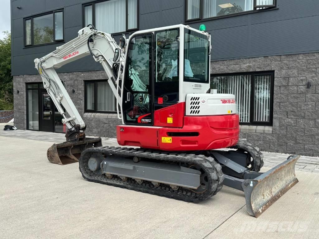 Takeuchi TB 280 FR Vidēja lieluma ekskavatori 7 t - 12 t