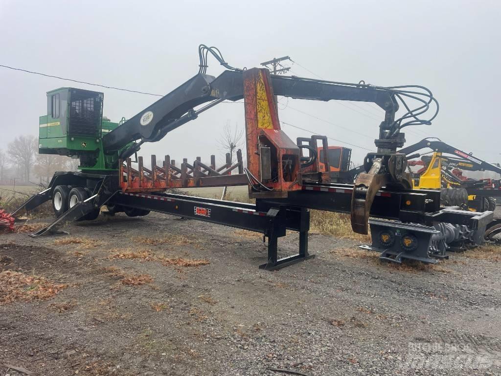 John Deere 437 D Baļķu iekrāvēji