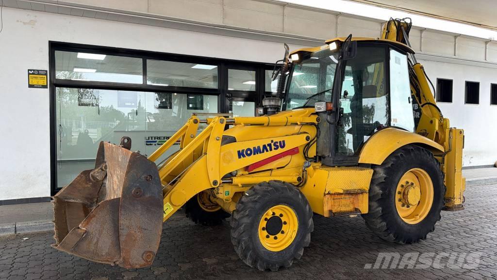 Komatsu WB 93 R Ekskavatori-iekrāvēji