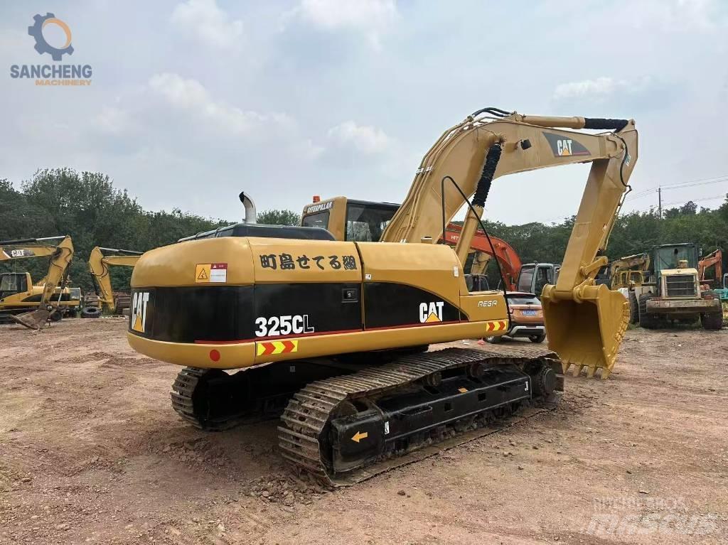 CAT 325 CL Kāpurķēžu ekskavatori